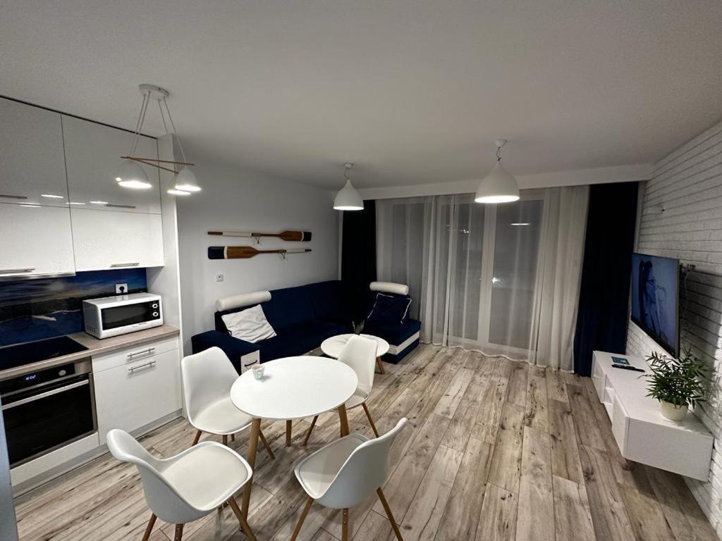 Apartament Faleza16 Rewal Esterno foto